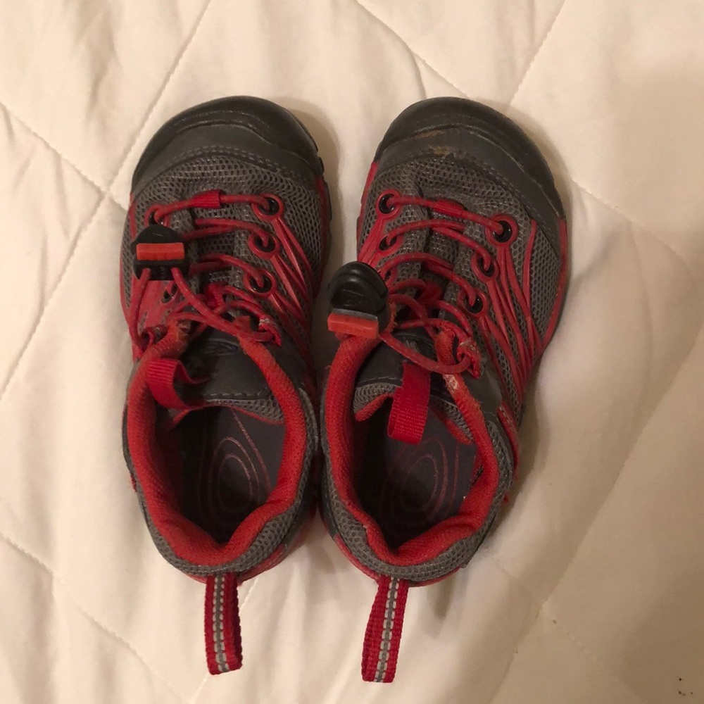 Keen shoes